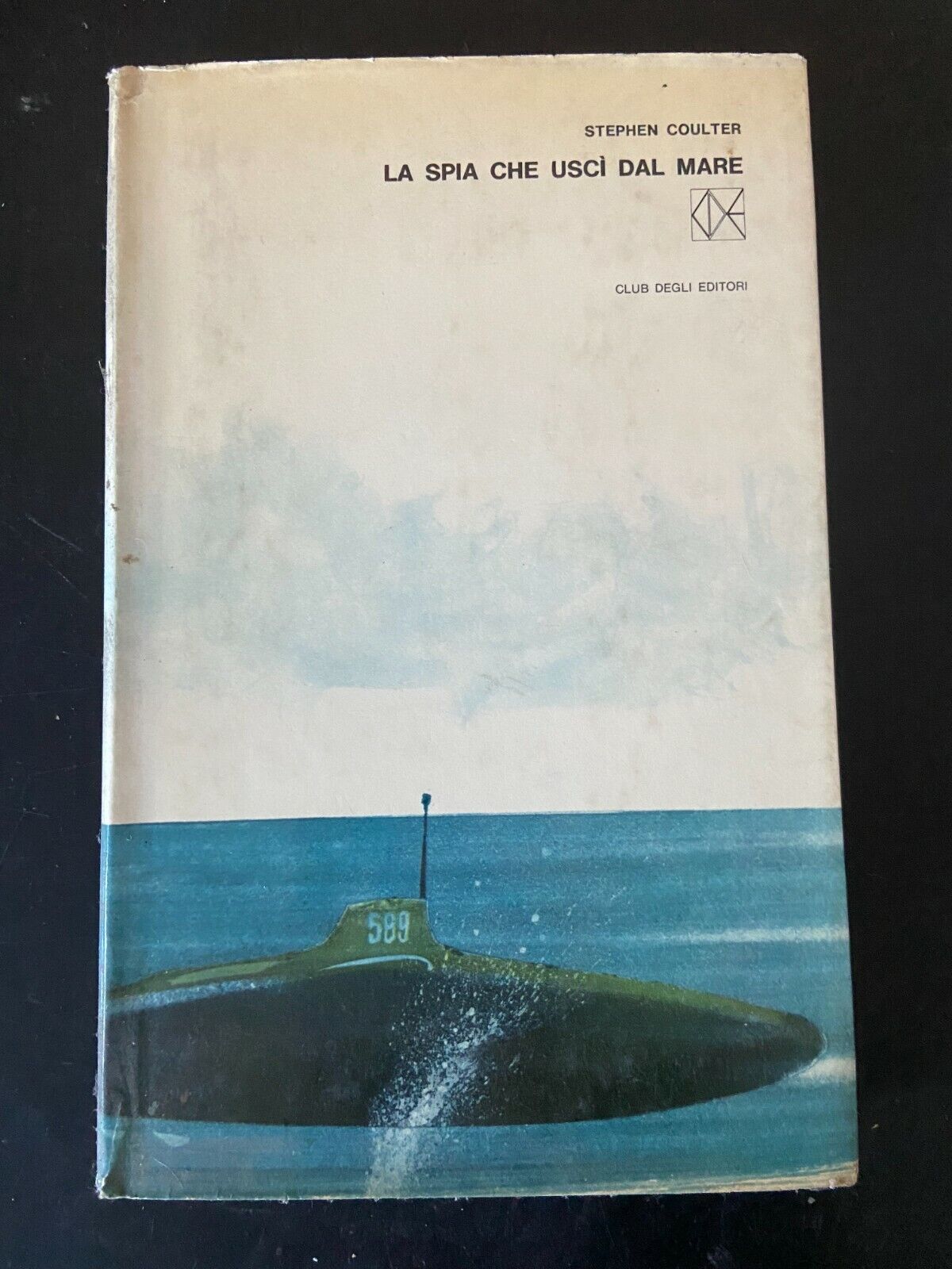 Livres - Coulter - L'espion sorti de la mer