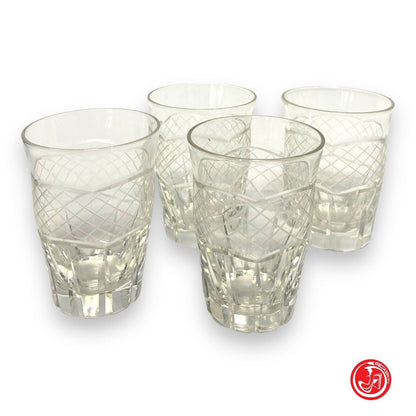 4 verres à bitter