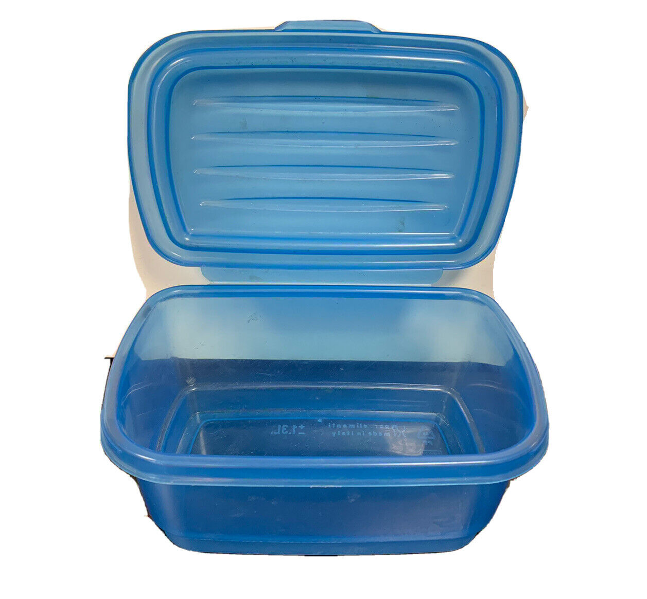 plastic food container