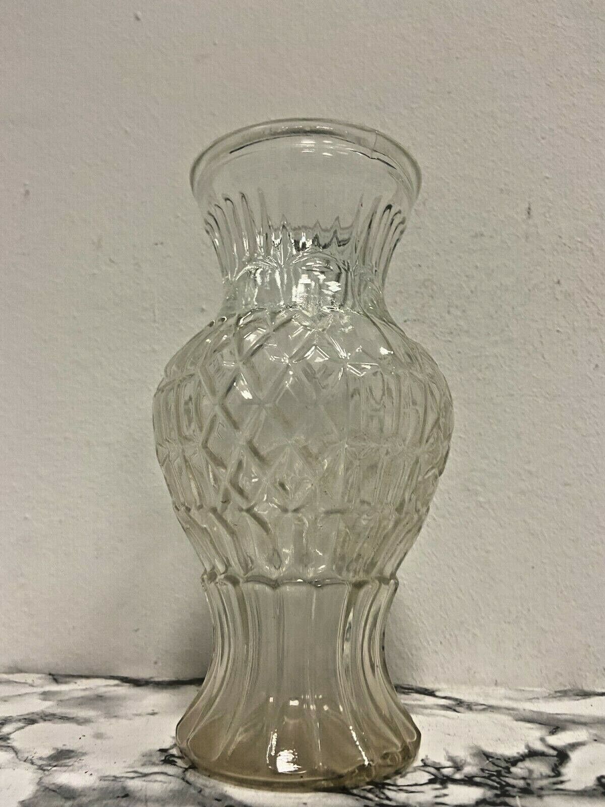 Glass vase