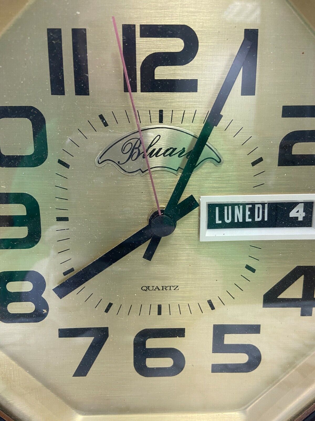 Bluar table/wall clock - Quartz