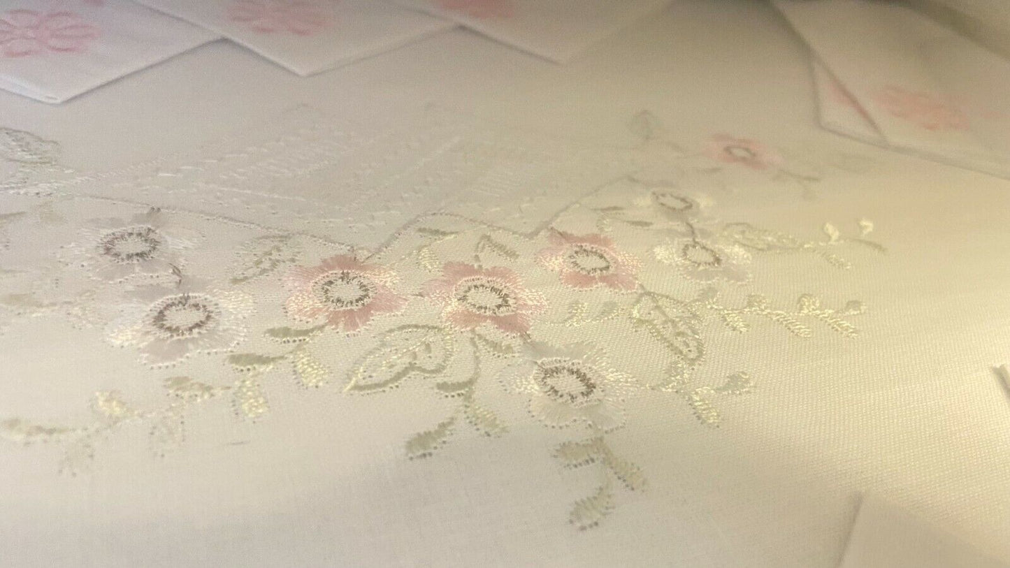 Broderie Déesse - draps enfants