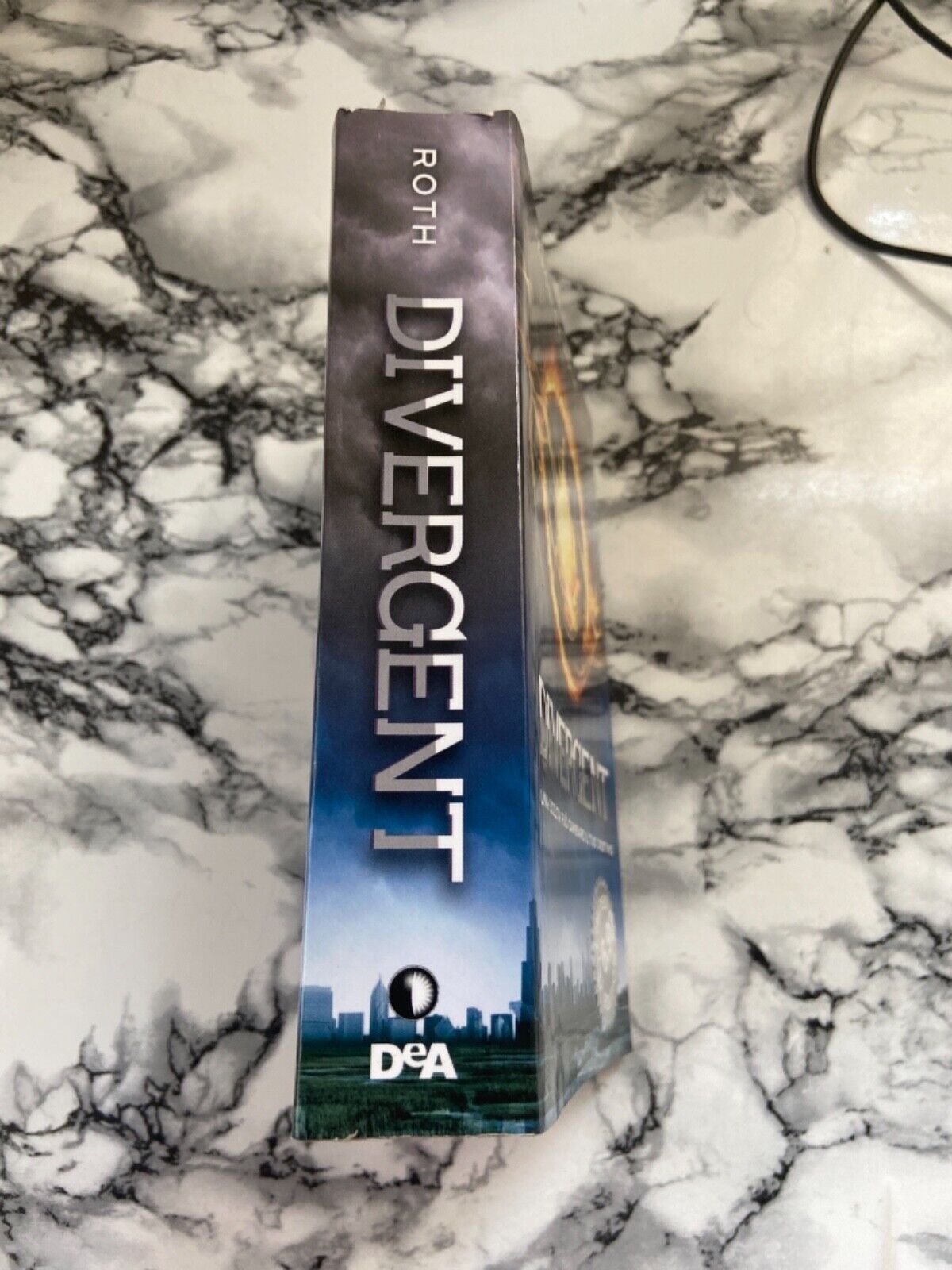V. Roth - Divergent