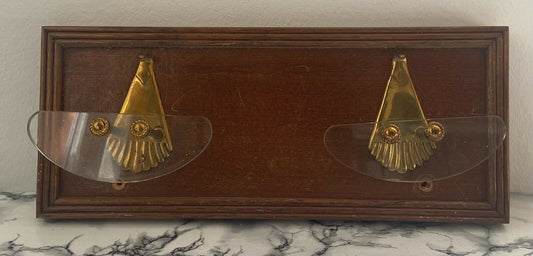 Cintre/porte-manteau en bois antique