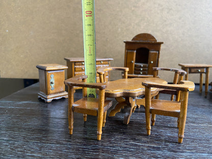 Arredamento casa bambole