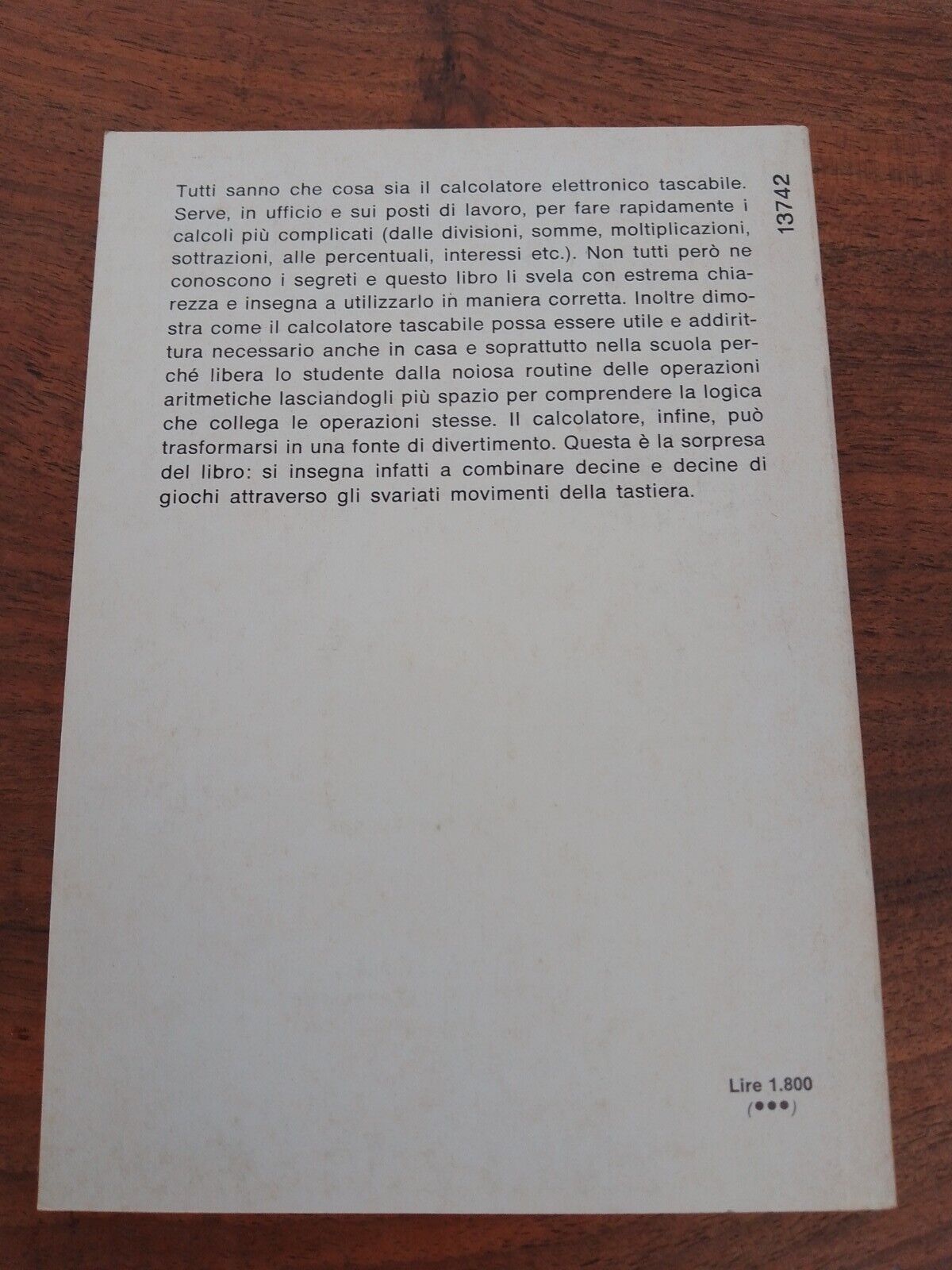 Guide to the pocket calculator, M.Trovato