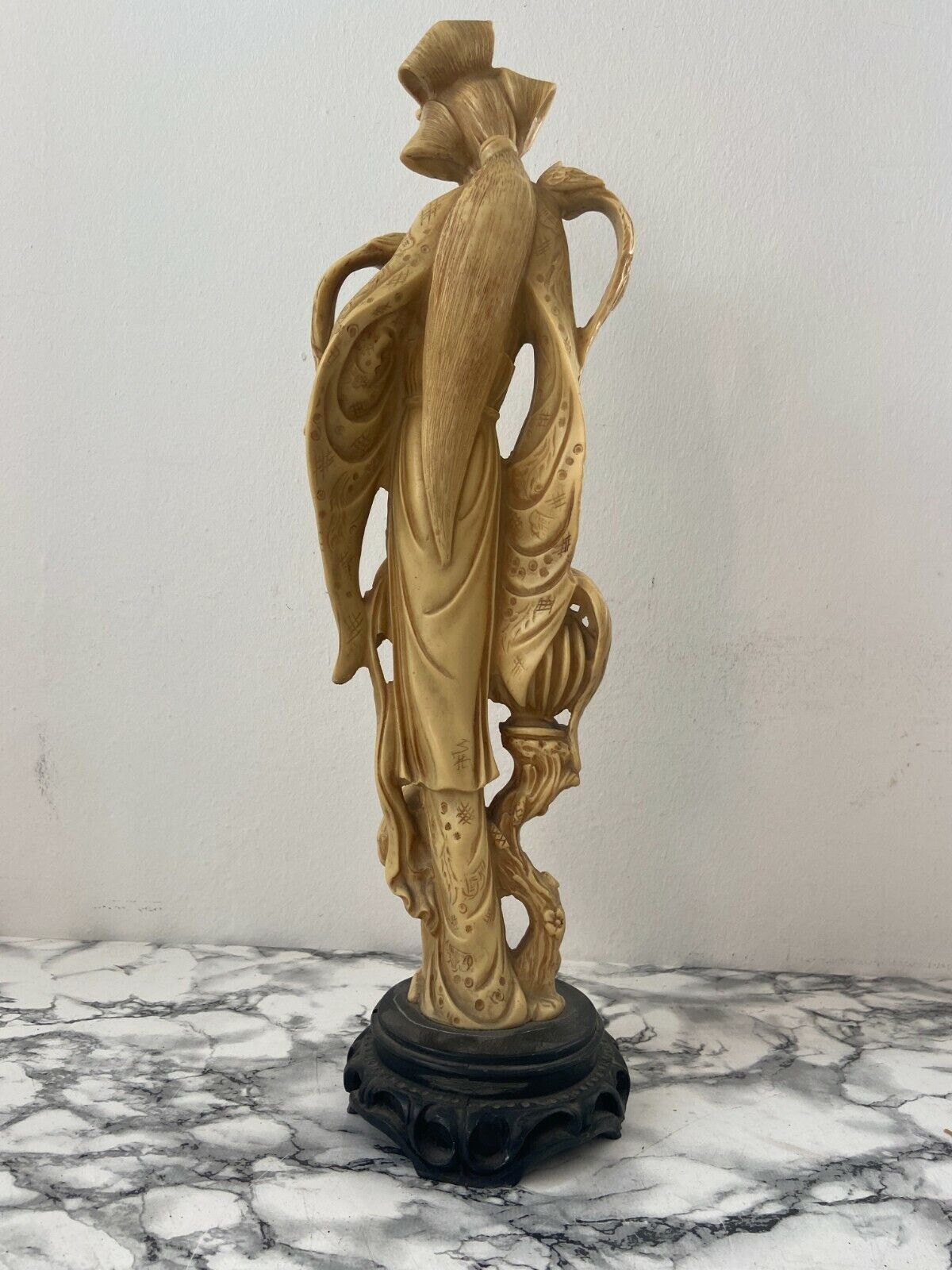 Japanese sculpture in resin