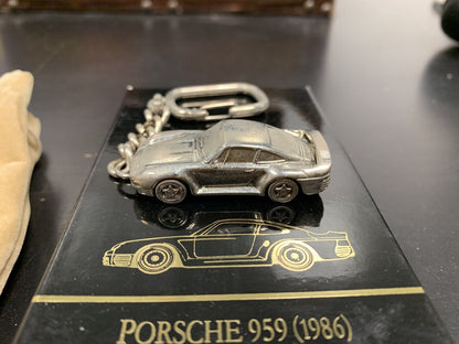 Burago Porsche 959 (1986) key ring