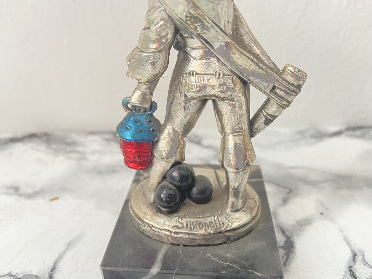 Statue signed Simonelli in silver. 925