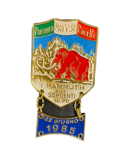 Spilla medaglietta I mammuth alle sorgenti del Po 1985