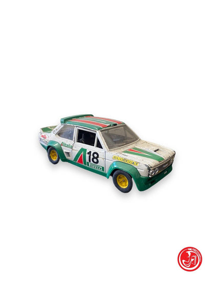 Macchina Burago FIAT 181 Abarth Rally