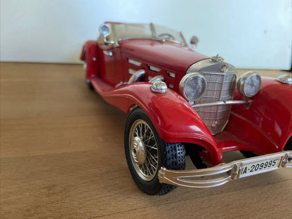 Macchinina Burago Mercedes Benz 500K Roadster (1936)
