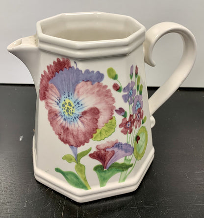 Caraffa in ceramica decorata