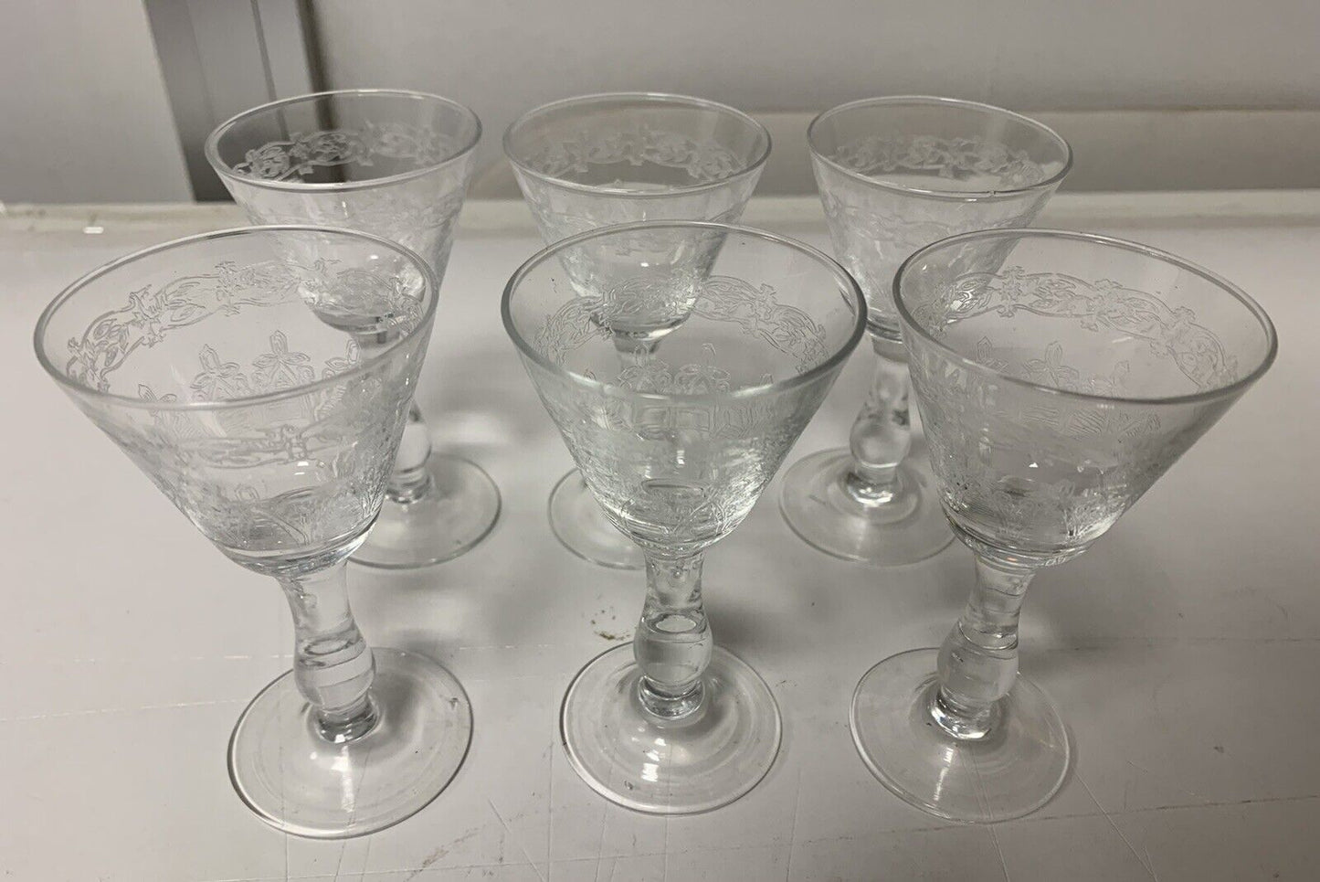 Set of 6 decorated glass liqueur glasses