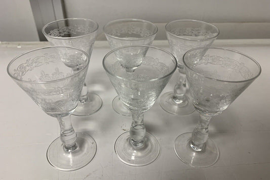 Set of 6 decorated glass liqueur glasses