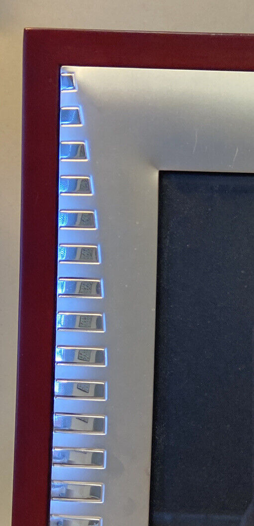 Cornice Argentata In Velluto Rosso 14,5 x 19,5 cm