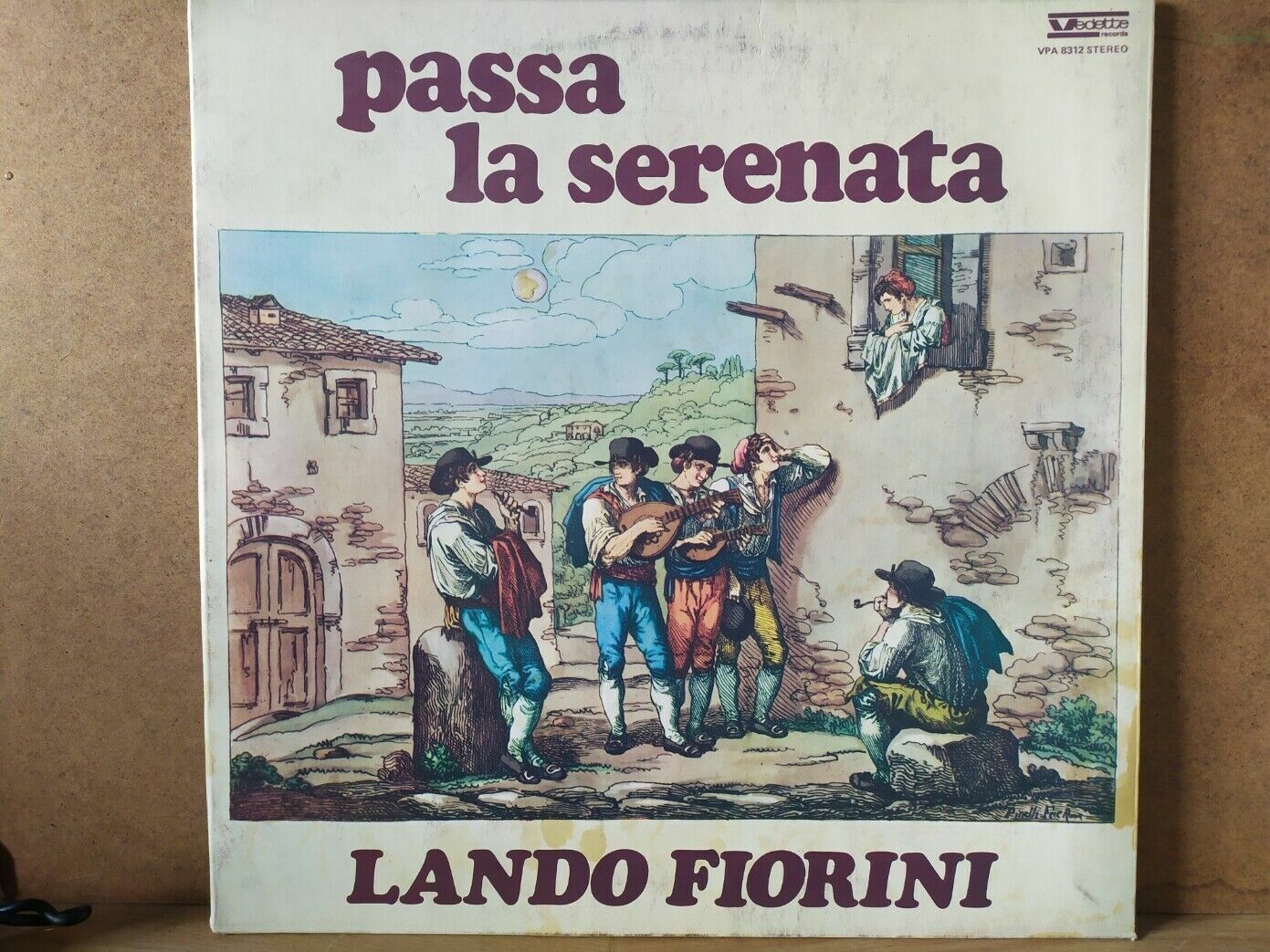 The Serenade passes - Lando Fiorini 