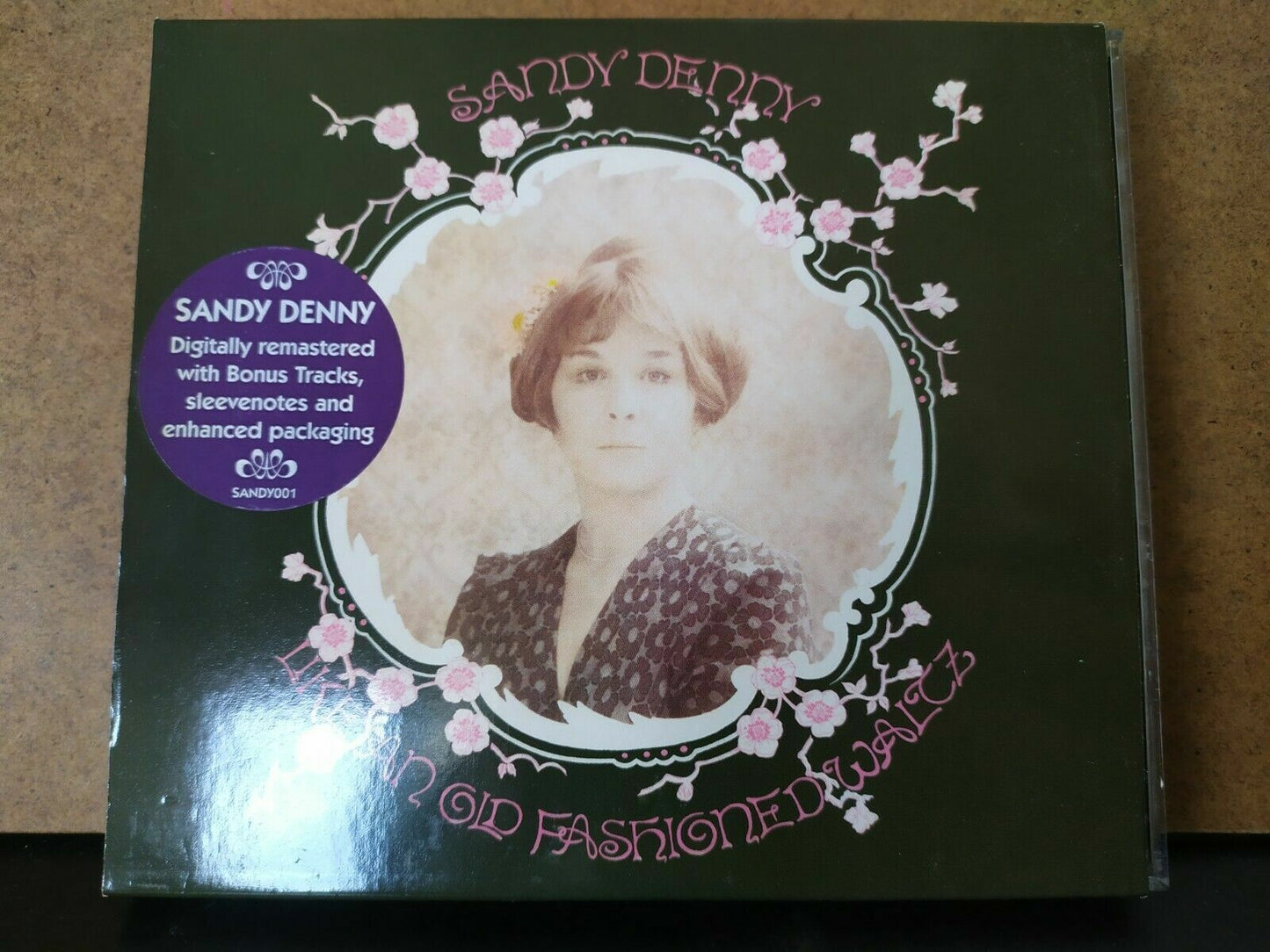 Sandy Denny – Like An Old Fashioned Waltz