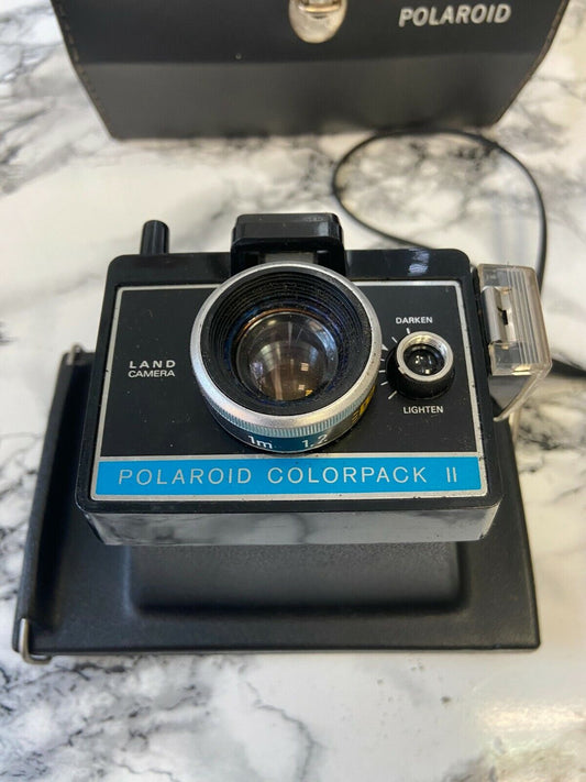 Camera - Polaroid colorpack II - land camera