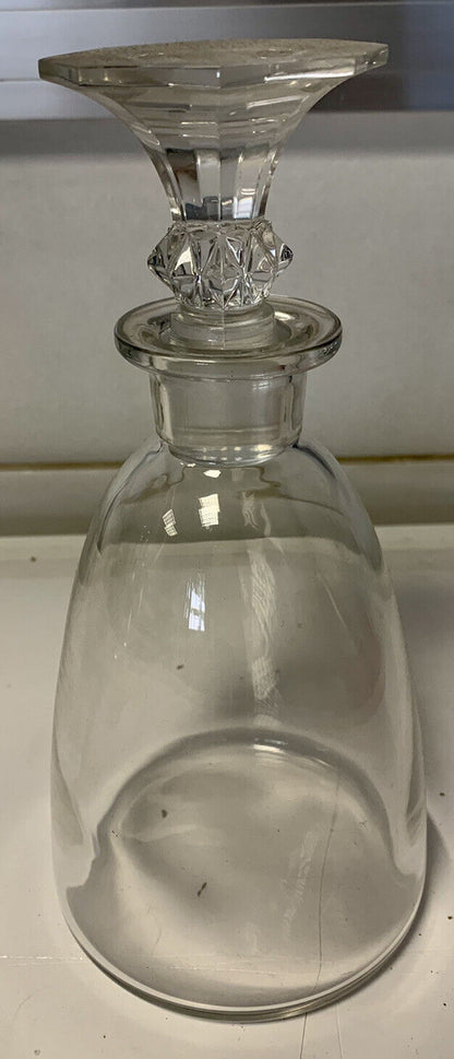 Glass bottle for liqueurs