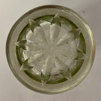 Glass flower vase