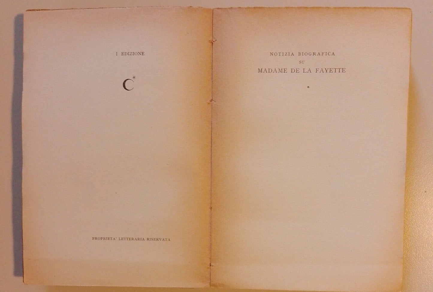 LA PRINCESSE DE CLEVE MADAME DE LA FAYETTE CHESSA EDITEUR 1943