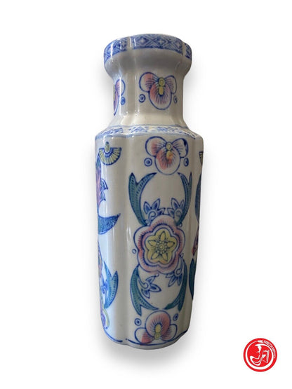 Oriental ceramic vase 