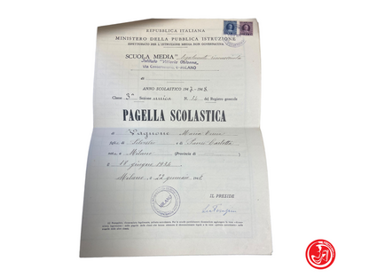 Bulletins scolaires anciens datant du milieu du 20e siècle