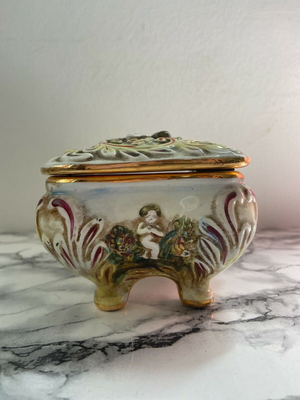 Arte e antiquariato - Capodimonte - Portagioie - Cofanetto - Ceramica originale