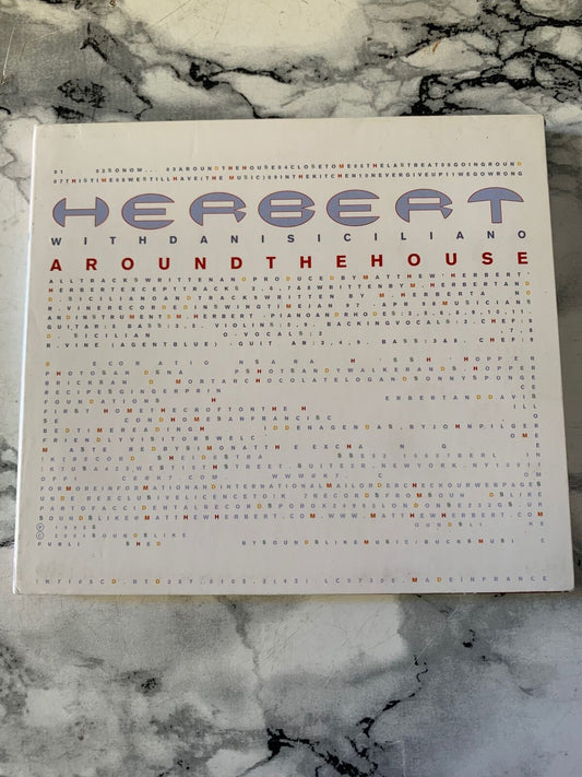 Herbert - Around the houe
