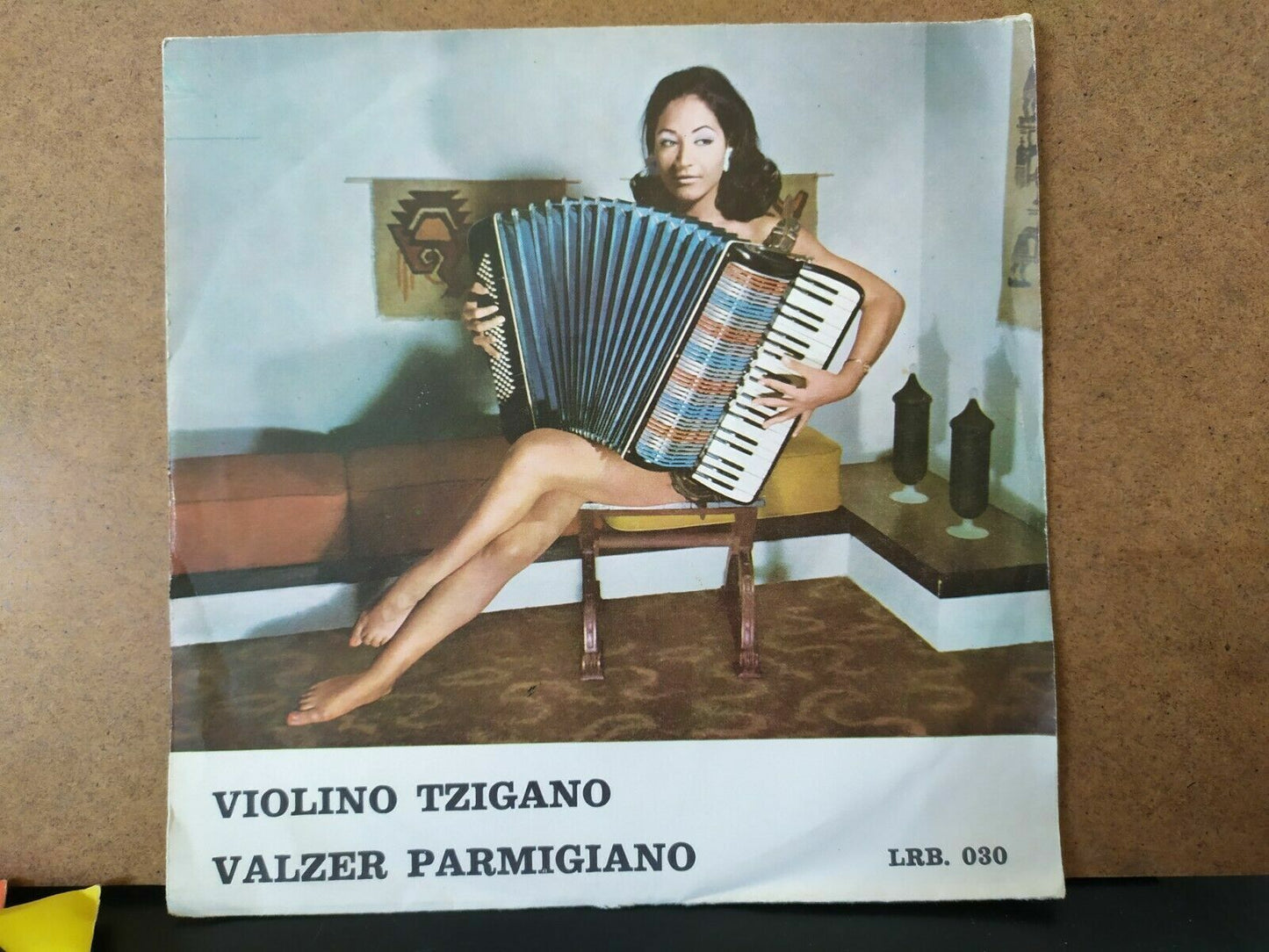 Giancarlo Zucchi / Gypsy violin - Parmesan waltz 