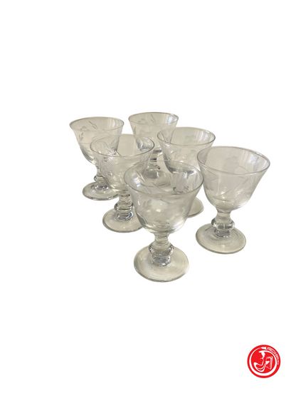 Set of 6 crystal glasses