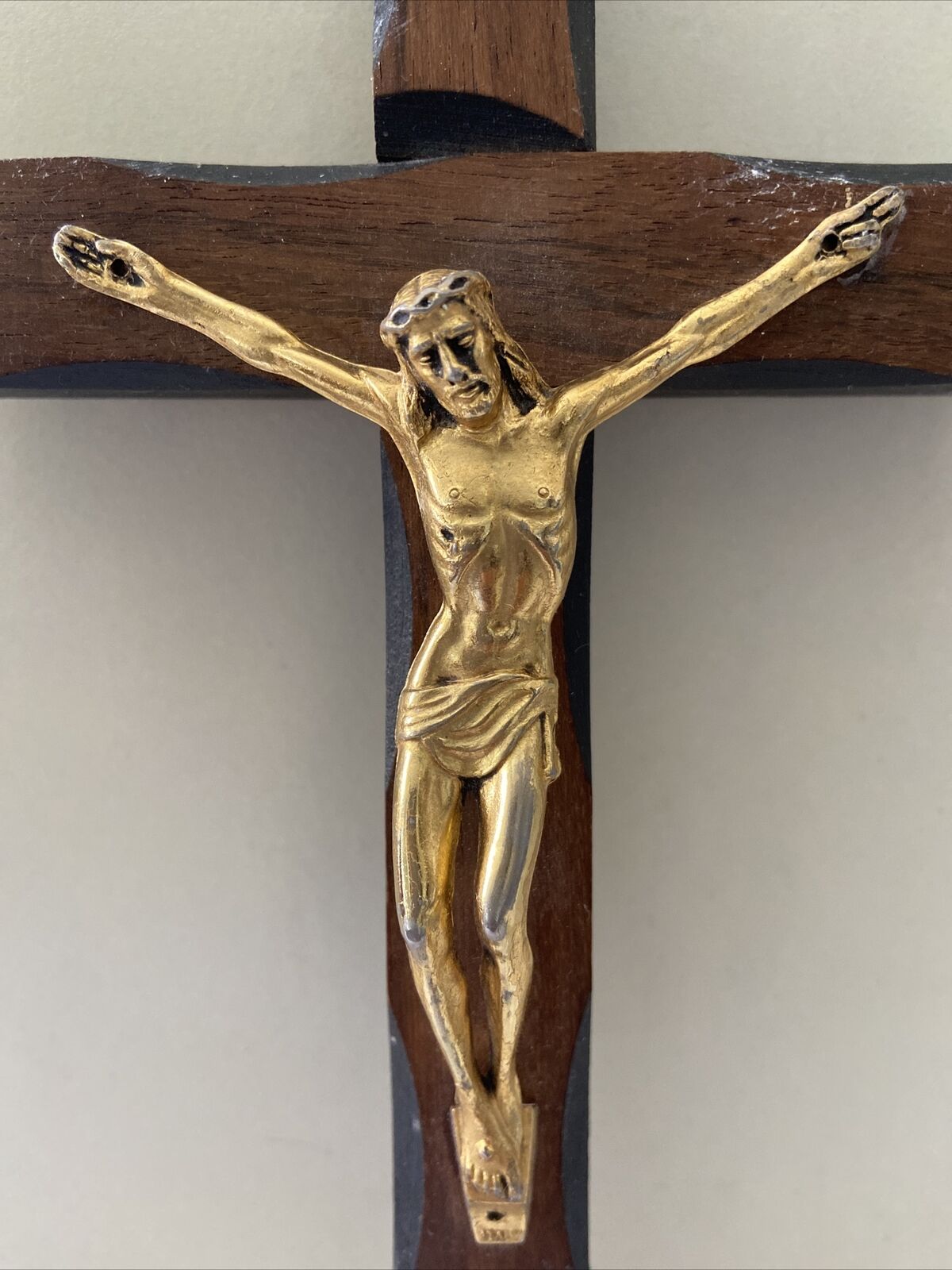Particolare Croce In Legno Lavorata