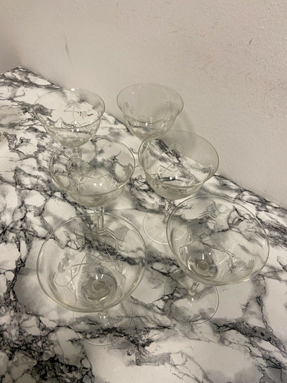 Set of 12-cup crystal glasses (6 water and 6 wine)