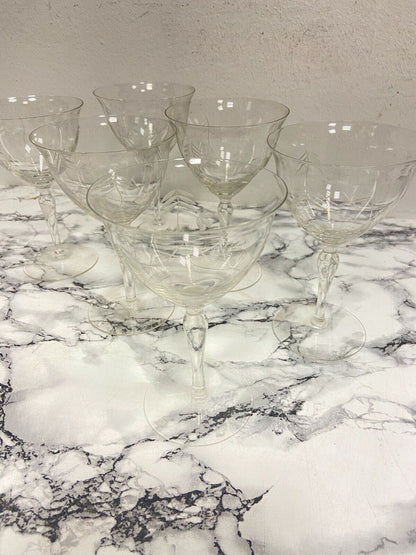 Set of 12-cup crystal glasses (6 water and 6 wine)