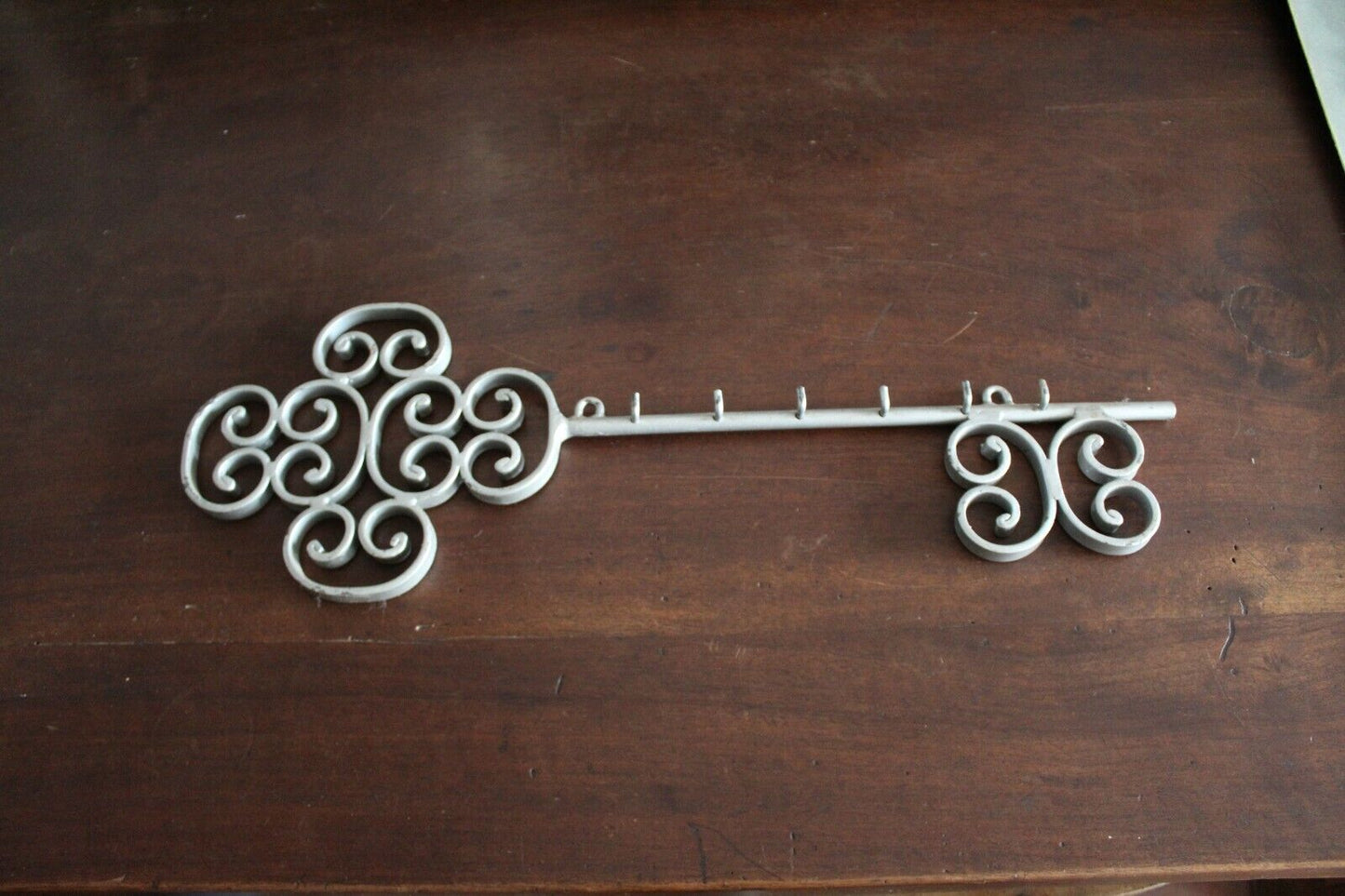 WROUGHT IRON WALL KEY RING