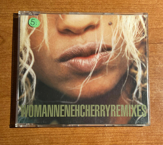 (JW873) Neneh Cherry, Woman: Remixes - 1998 CD