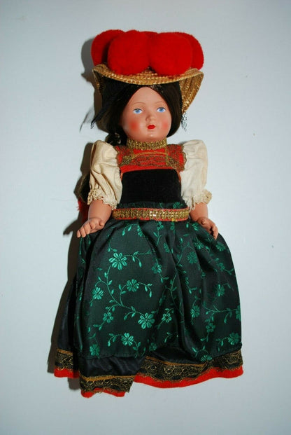 Vintage Trachtenpuppen doll