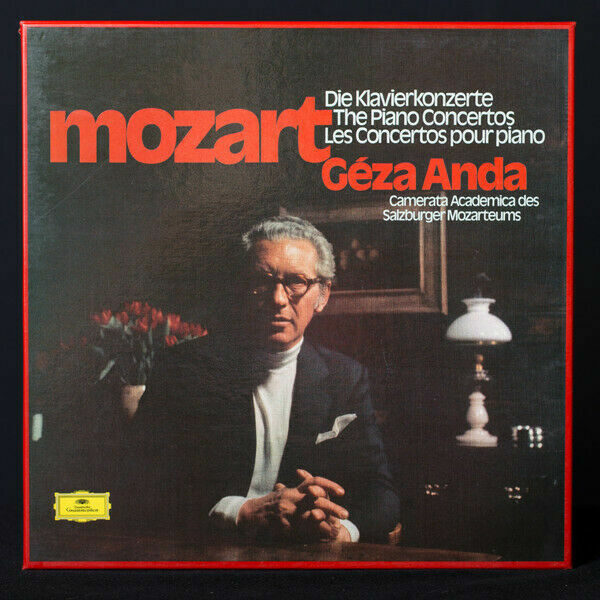 VINYLS X 12 MOZART CONCERTO 