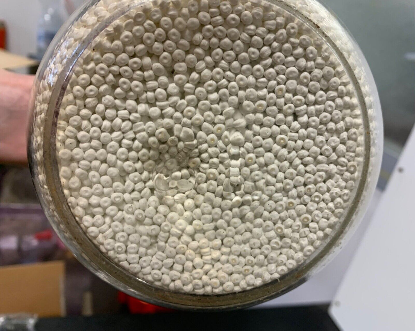 Decorative container 