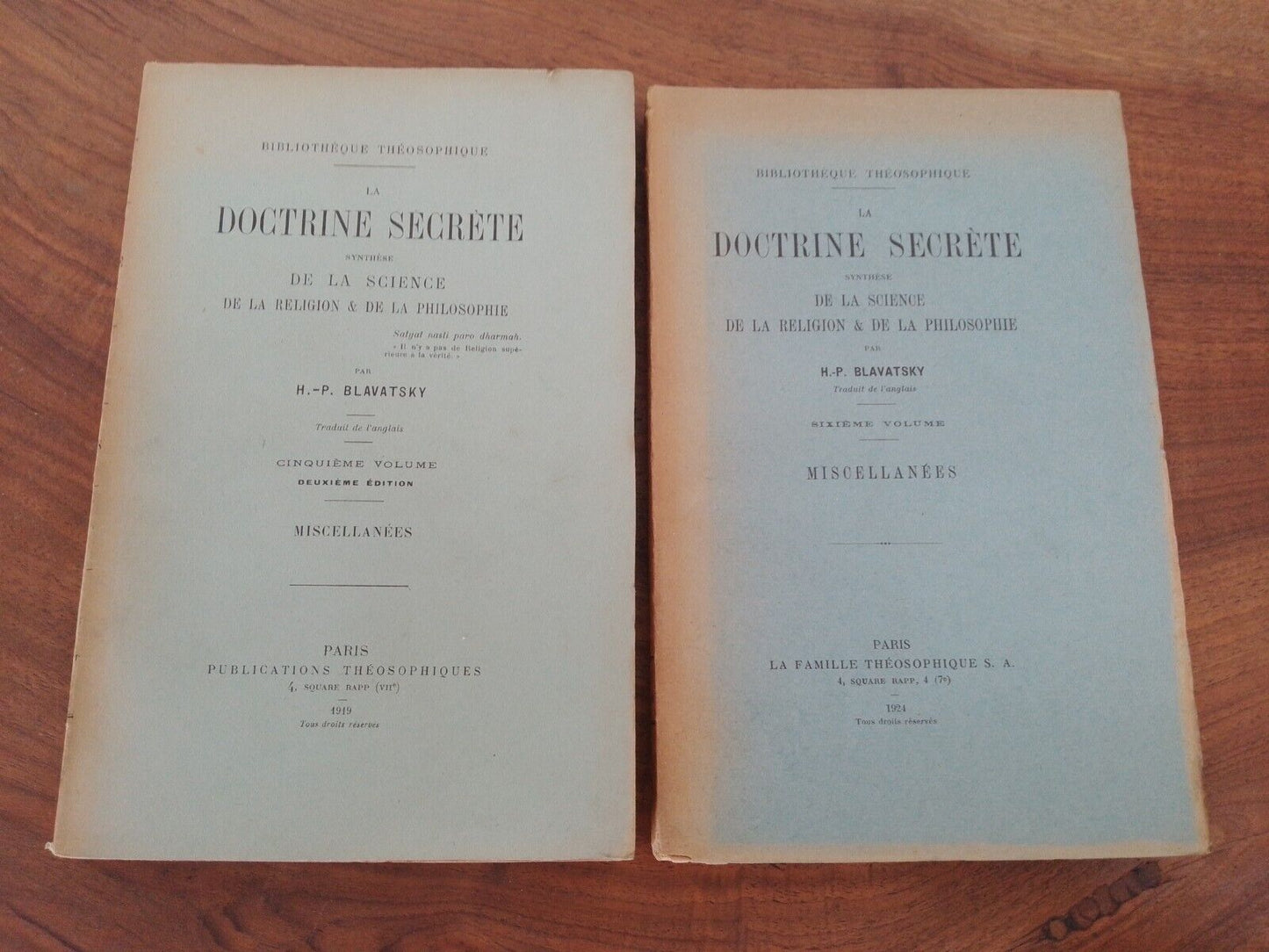 La Doctrine Secrete - Miscellanees - 2 Vol.- H.P. Blavatsky - 1919-24 Raro
