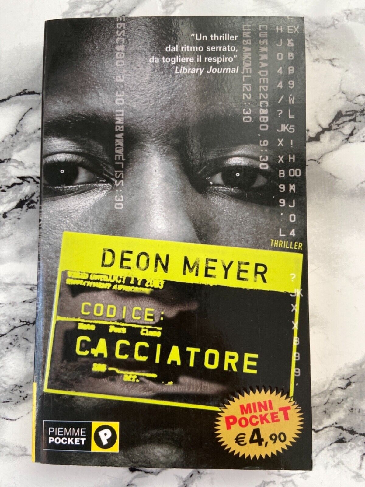 D. Meyer - Codice: cacciatore