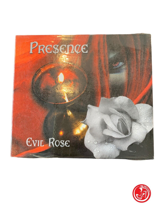 Présence - Rose maléfique