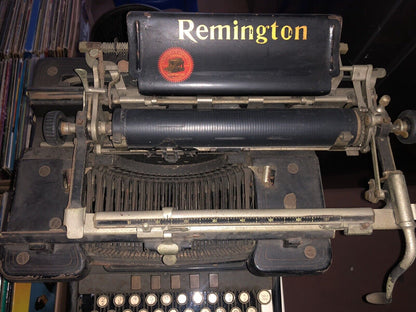 MACCHINA DA SCRIVERE REMINGTON N 10 CON CUSTODIA