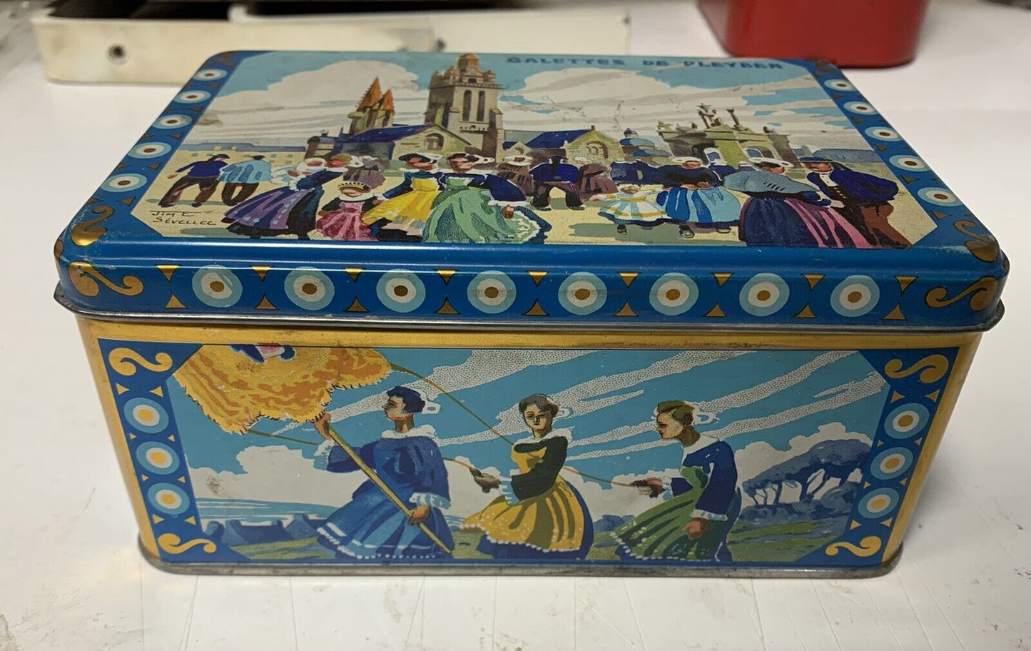 Breton butter cookies tin