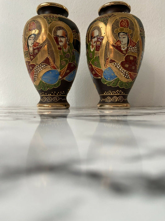 Art and antiques - objects - Japanese art - pair of vases