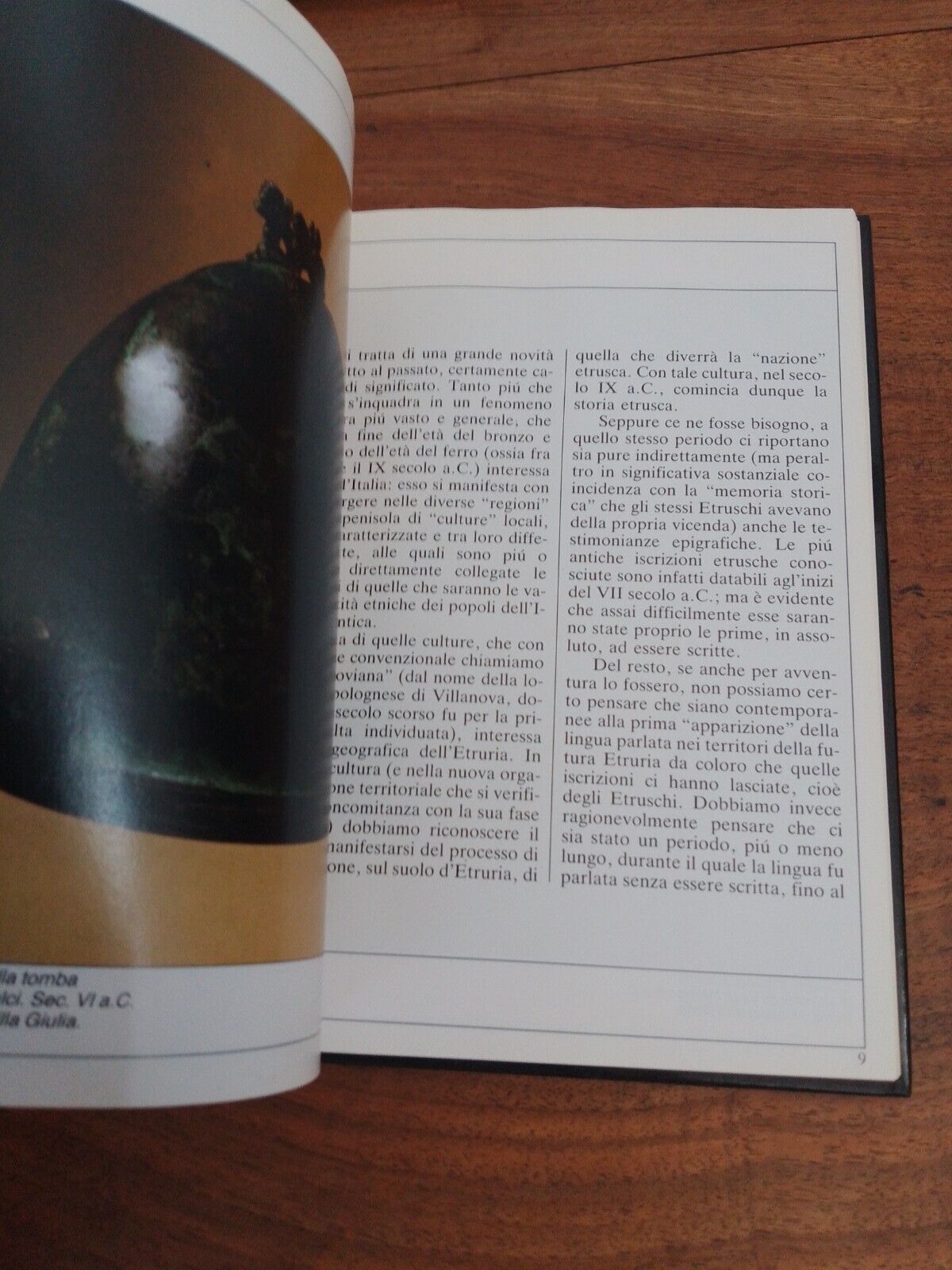 La Storia, Il mondo degli Etruschi, R.A. Staccioli, Ed. De Agostini 1985