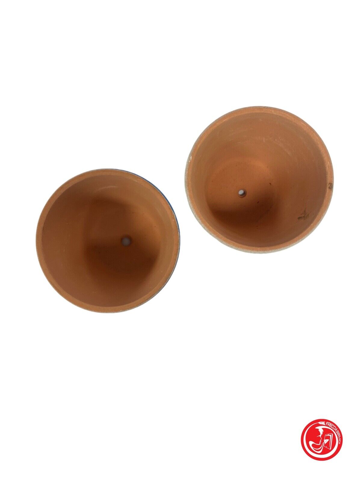 Coppia di vasetti in terracotta