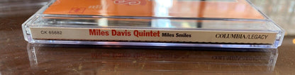 Miles Davis Quintet - Miles Smiles