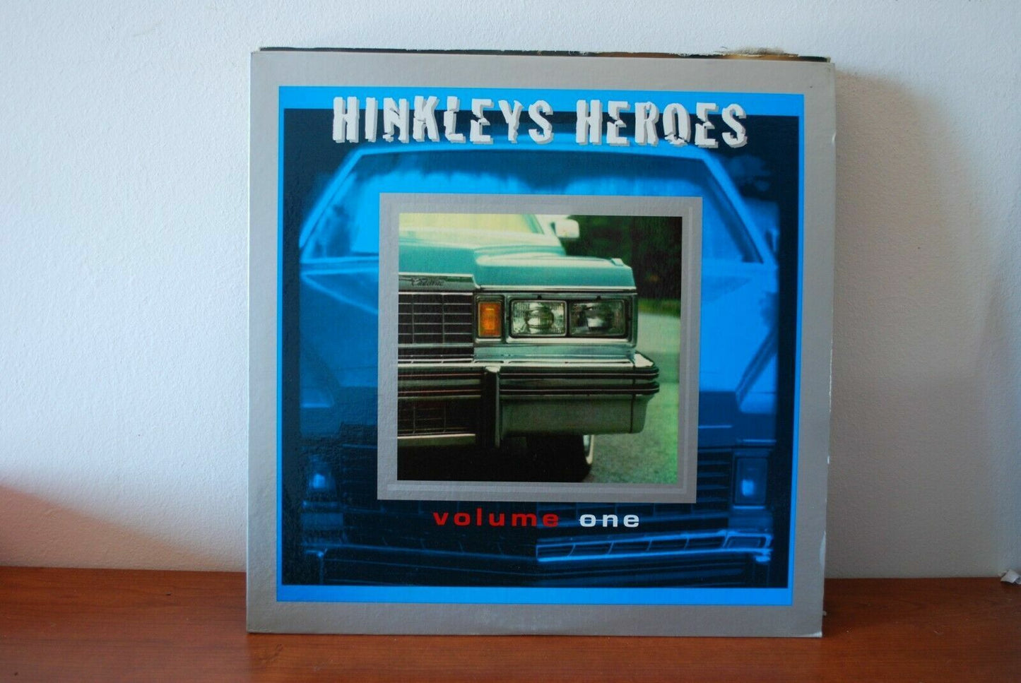 Hinkley's Heroes ‎– Volume Un